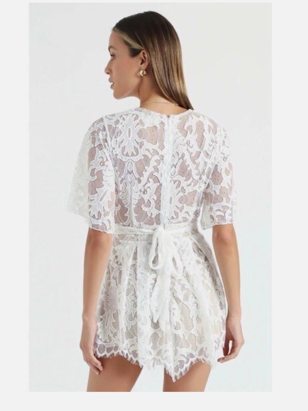 Showpo White Lace Plunge Tie Waist Romper Bell Sleeve Bridal Size 2